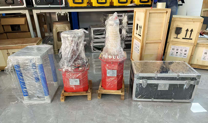 “精益求精，使命必達(dá)：雷科電力高標(biāo)準(zhǔn)完成串激工頻耐壓實(shí)驗(yàn)裝置發(fā)貨任務(wù)